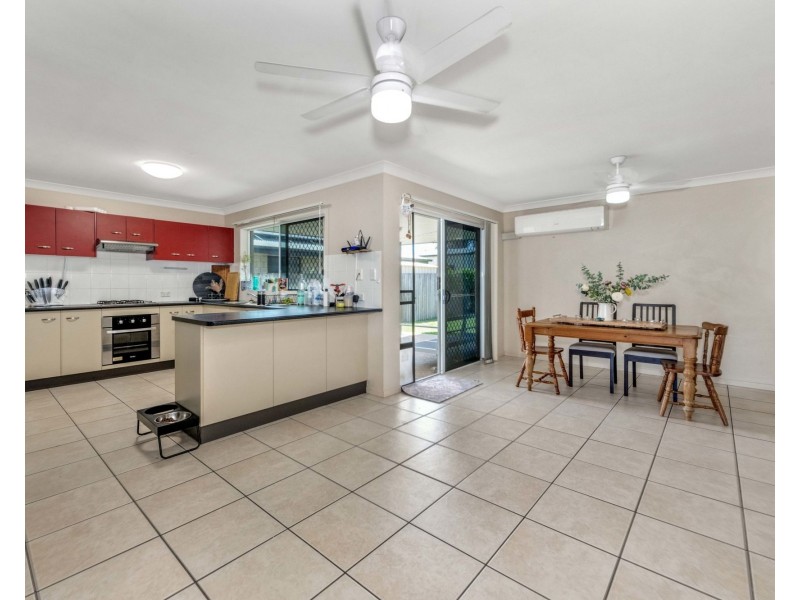 18 Helmsman Drive, Bucasia QLD 4750