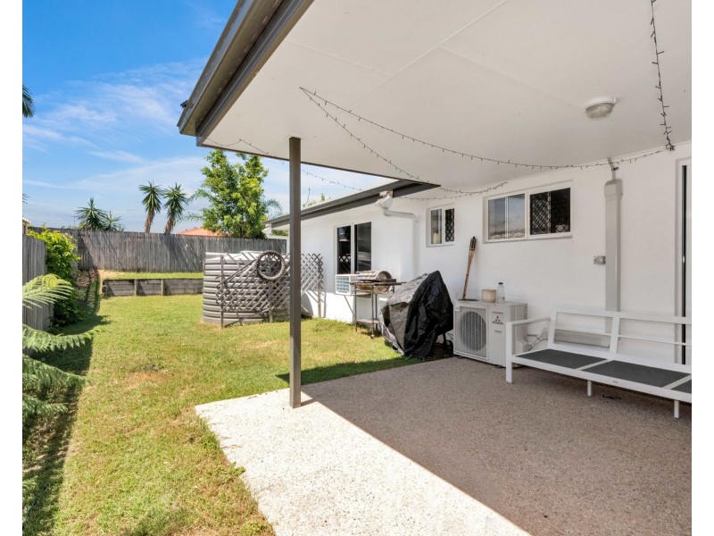 18 Helmsman Drive, Bucasia QLD 4750