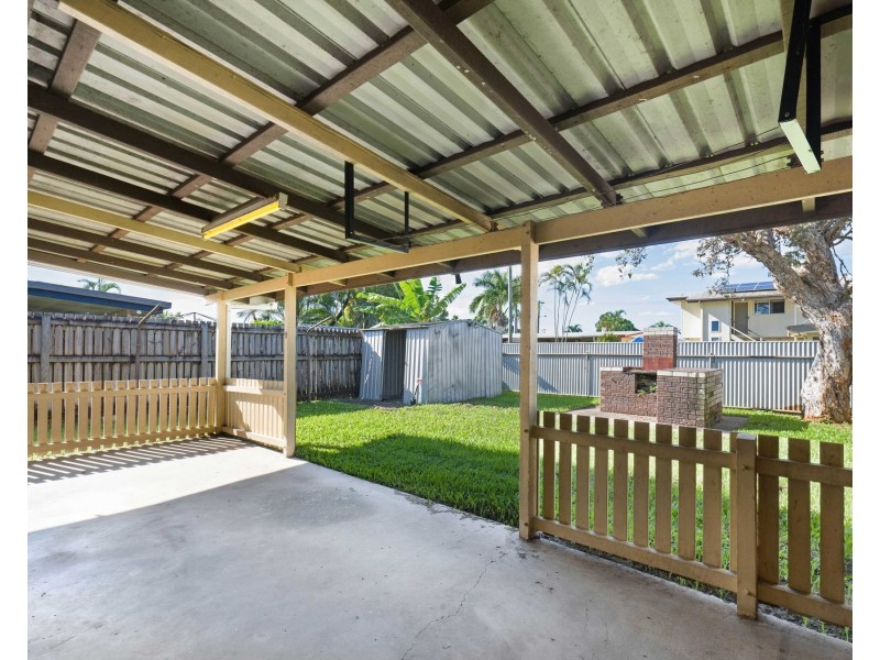 1/14 Ulanda Drive, South Mackay QLD 4740