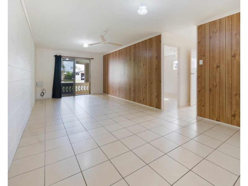 1/14 Ulanda Drive, South Mackay QLD 4740