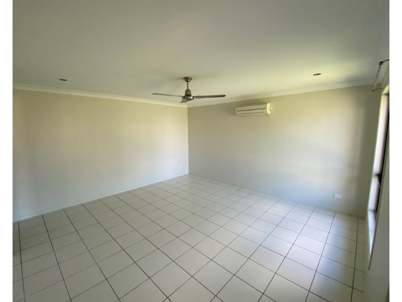 10 Botanical Drive, Ooralea QLD 4740