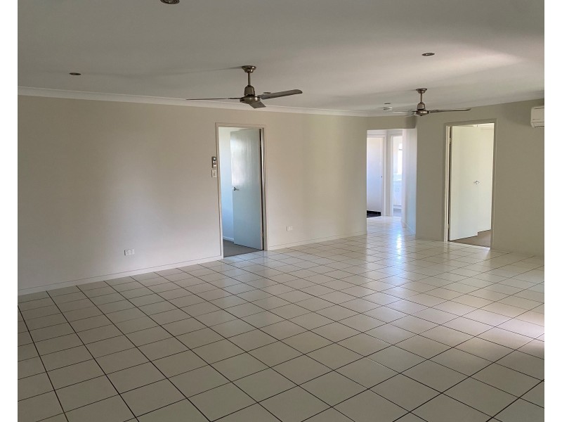 10 Botanical Drive, Ooralea QLD 4740