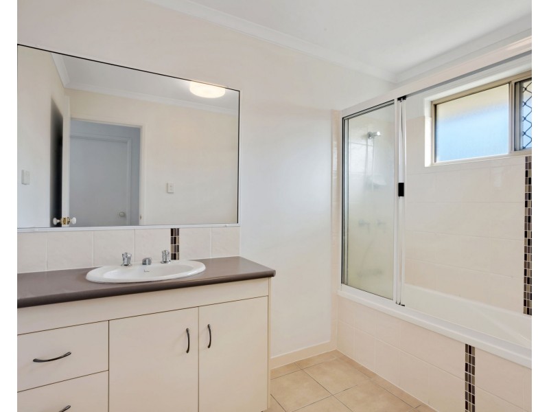 3A Cutler Drive, Beaconsfield QLD 4740