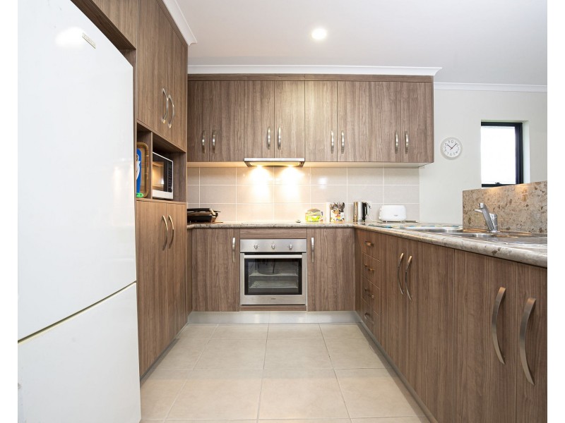 7 Highcrest Court, Bucasia QLD 4750