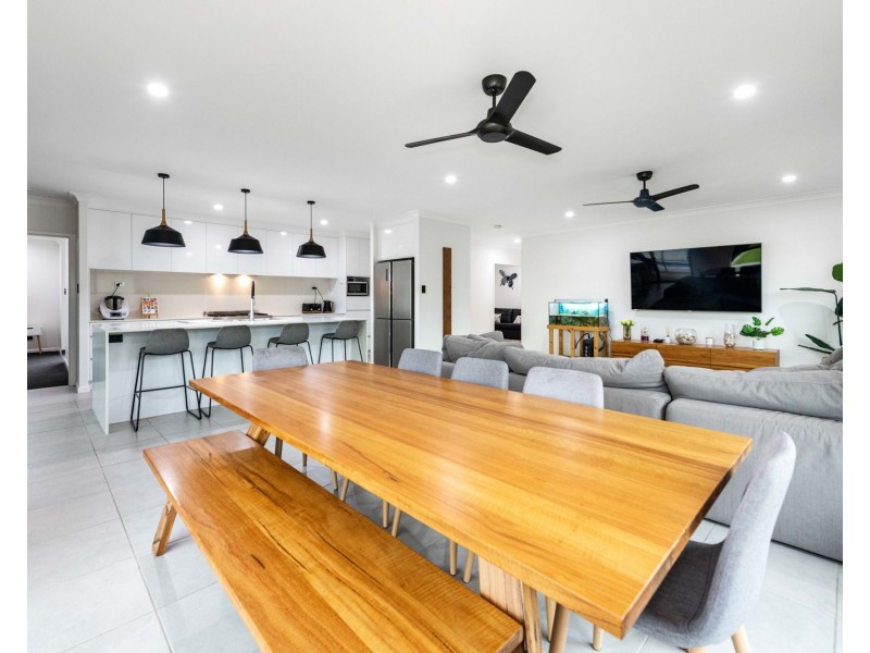 31 Froghollow Drive, Ooralea QLD 4740