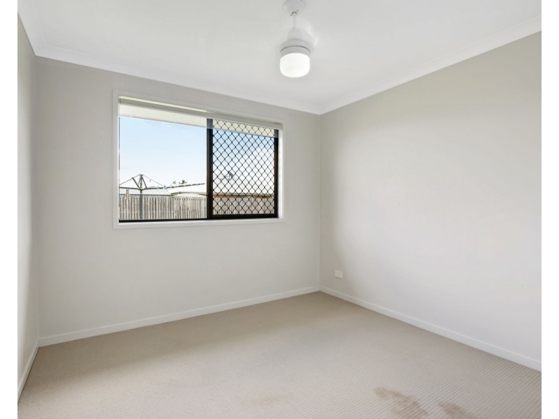 4 Michelle Place, Mirani QLD 4754