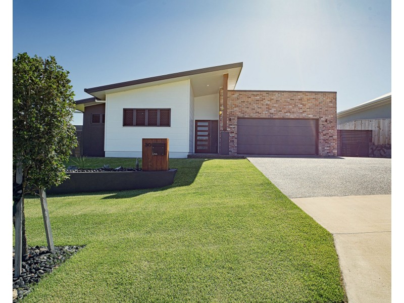 30 Watercrest Circuit, Richmond QLD 4740