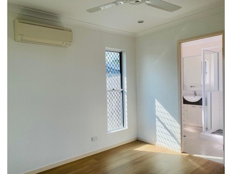 18 Montgomery St, Rural View QLD 4740
