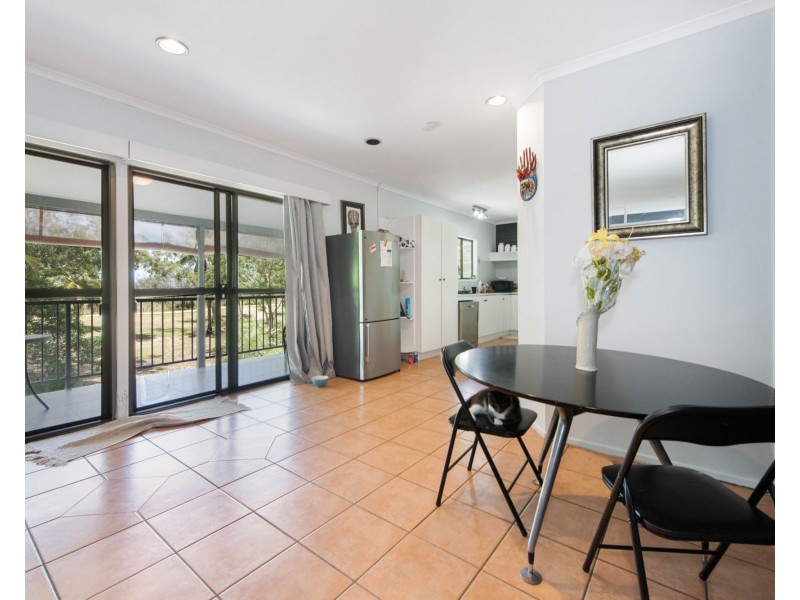 Unit 8 / 4 Symons Avenue, Bucasia QLD 4750