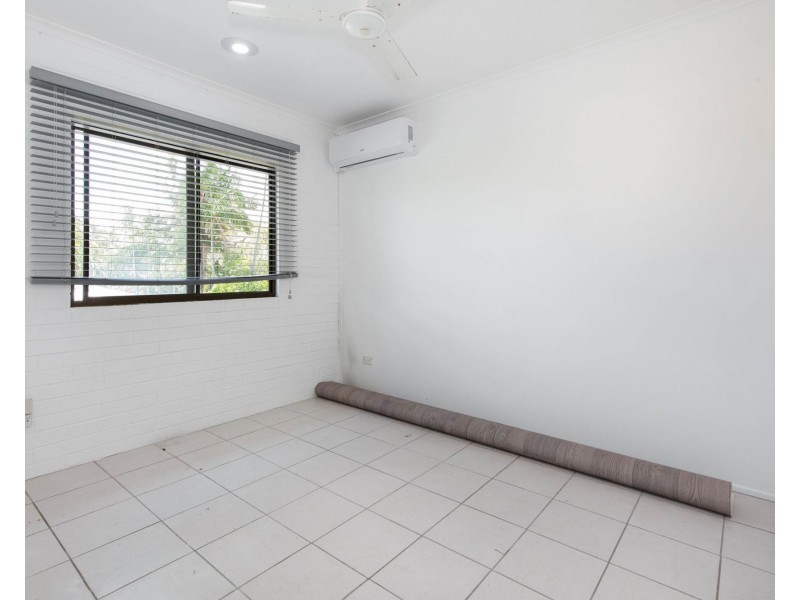 Unit 8 / 4 Symons Avenue, Bucasia QLD 4750