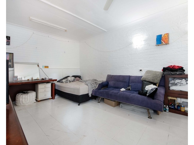 Unit 8 / 4 Symons Avenue, Bucasia QLD 4750