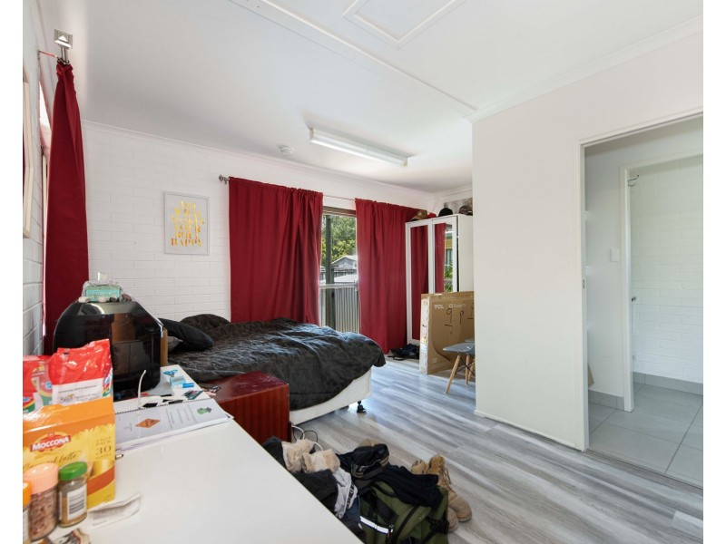 Unit 8 / 4 Symons Avenue, Bucasia QLD 4750