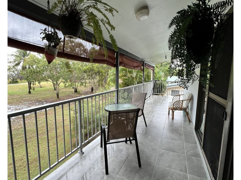 Unit 8 / 4 Symons Avenue, Bucasia QLD 4750