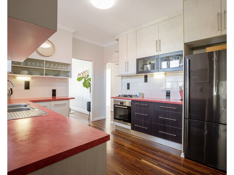 37 Donaldson Street, West Mackay QLD 4740