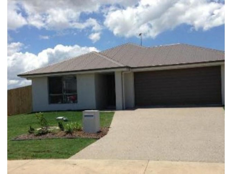 19 Wisteria Avenue, Ooralea Waters, Ooralea QLD 4740