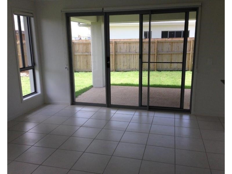 19 Wisteria Avenue, Ooralea Waters, Ooralea QLD 4740