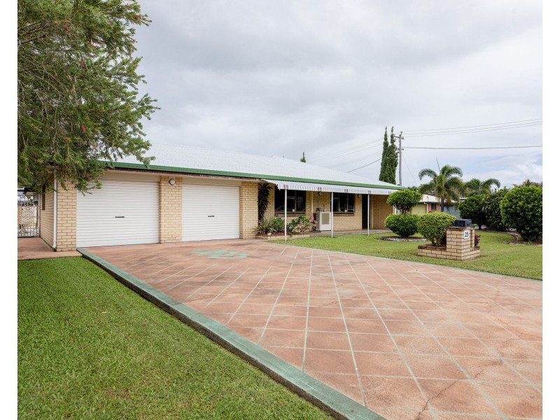25 Warland Street, South Mackay QLD 4740