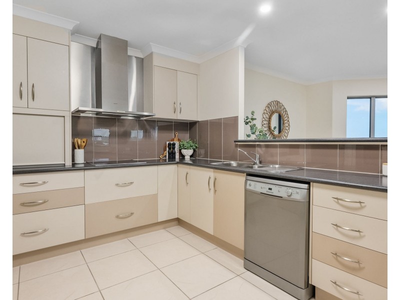 29 Woodlands Drive, Eimeo QLD 4740