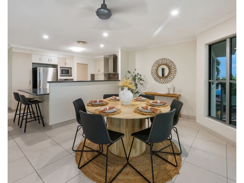 29 Woodlands Drive, Eimeo QLD 4740