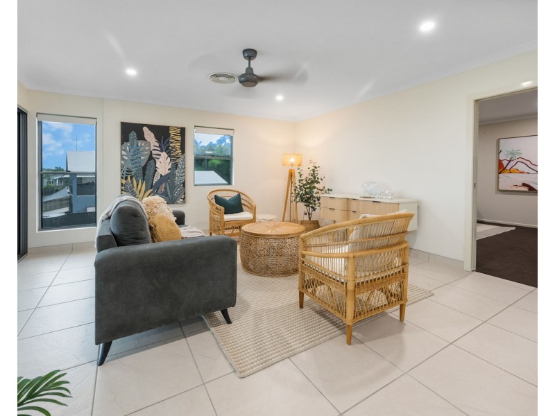29 Woodlands Drive, Eimeo QLD 4740