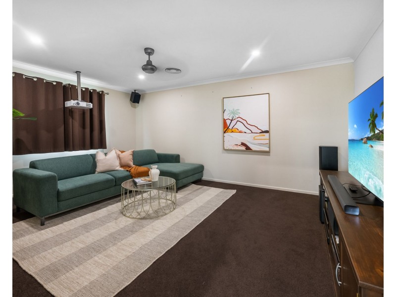 29 Woodlands Drive, Eimeo QLD 4740