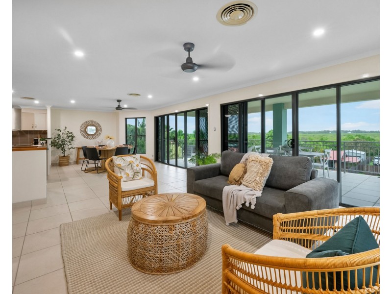 29 Woodlands Drive, Eimeo QLD 4740