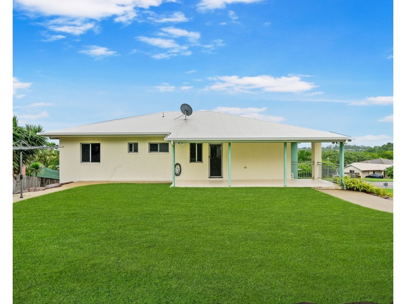 29 Woodlands Drive, Eimeo QLD 4740