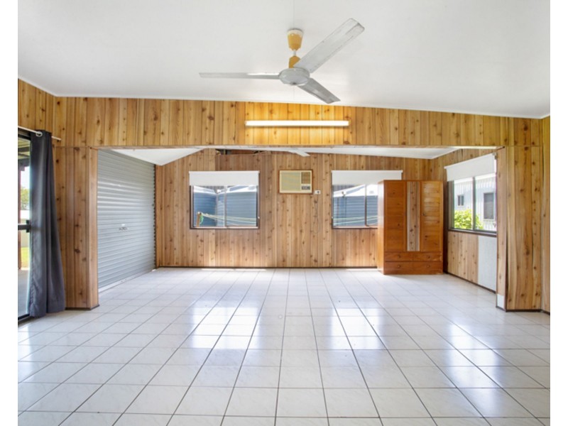 5 Dewar Street, St Helens Beach QLD 4798