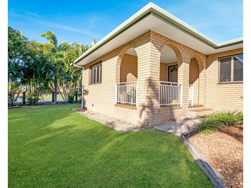 1 Hillside Terrace, Mount Pleasant QLD 4740