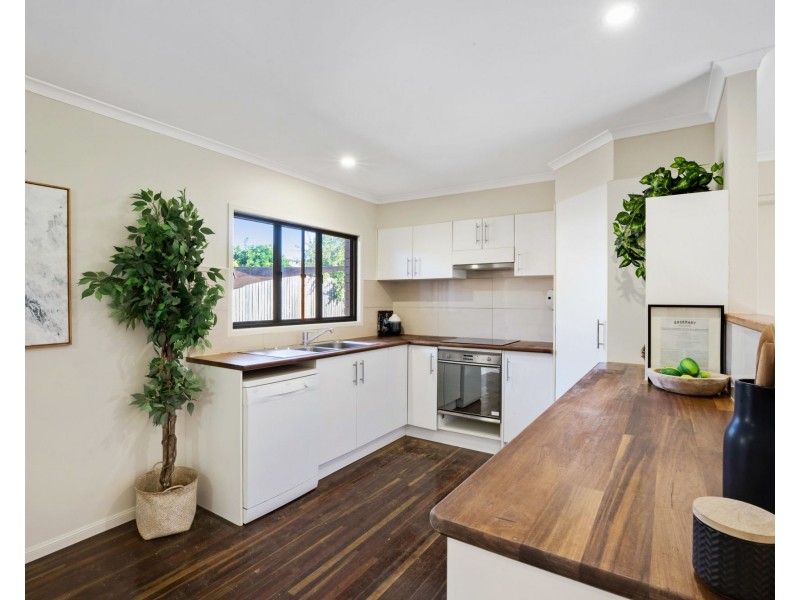 1 Hillside Terrace, Mount Pleasant QLD 4740