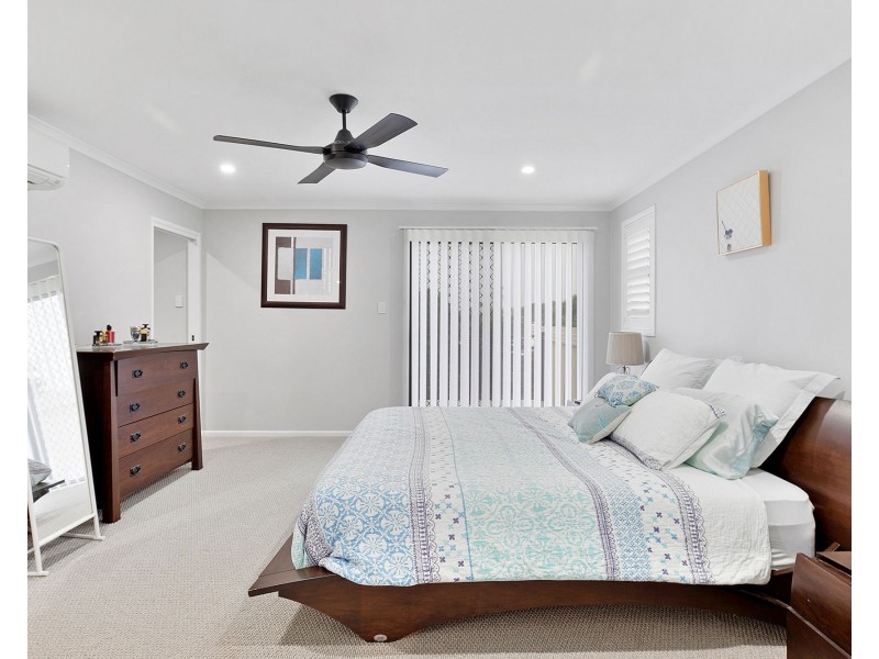 6 Seaspray Close, Shoal Point QLD 4750
