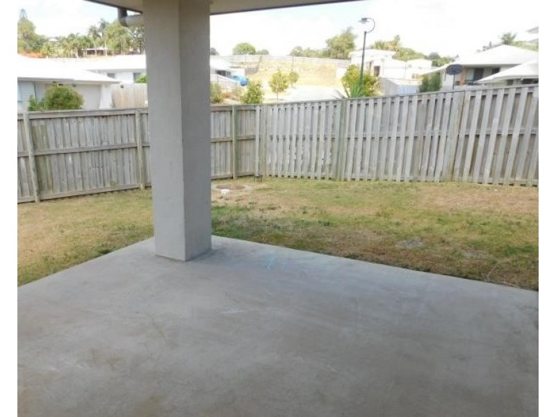 38 Hinze Circuit, Rural View QLD 4740