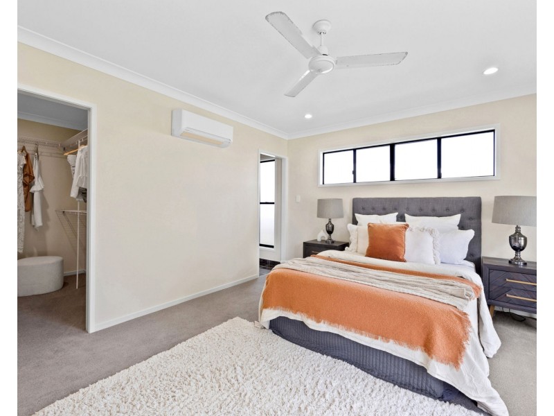 14 Mcilwraith Way, Rural View QLD 4740