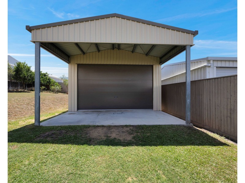 14 Mcilwraith Way, Rural View QLD 4740
