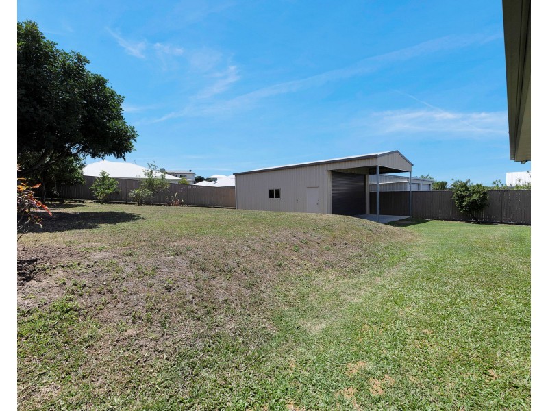 14 Mcilwraith Way, Rural View QLD 4740