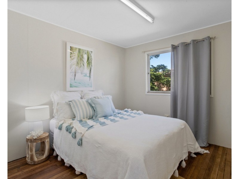 50 The Esplanade, Grasstree Beach QLD 4740