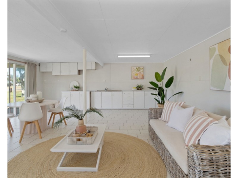 50 The Esplanade, Grasstree Beach QLD 4740