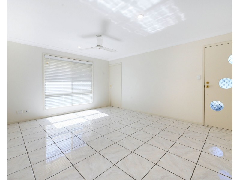 1 Angelina Avenue, Glenella QLD 4740