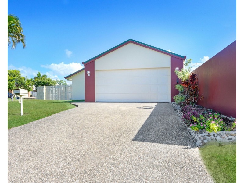 1 Angelina Avenue, Glenella QLD 4740