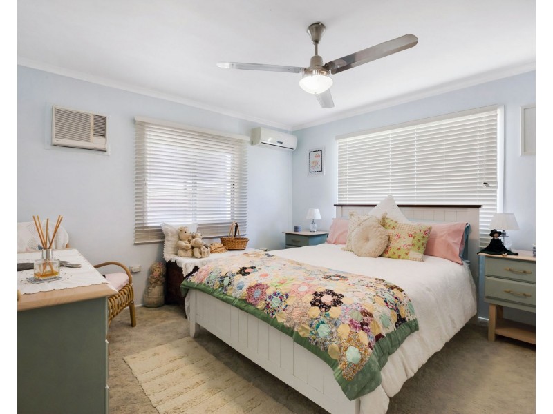 2 Nicole Court, Andergrove QLD 4740