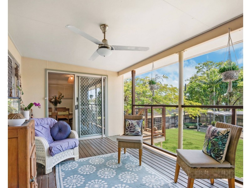 2 Nicole Court, Andergrove QLD 4740
