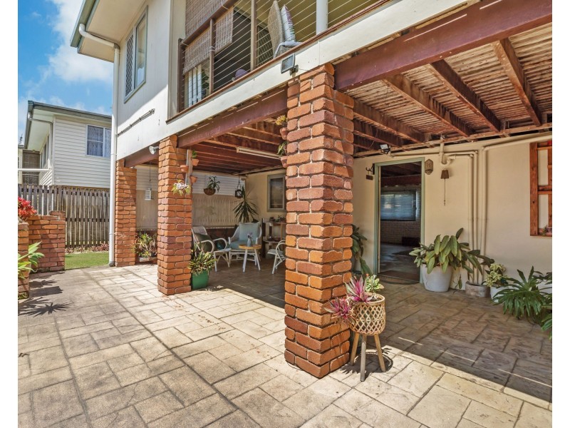 2 Nicole Court, Andergrove QLD 4740