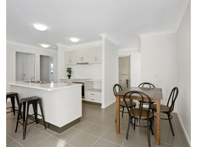 2 Sunbird Lane, Andergrove QLD 4740