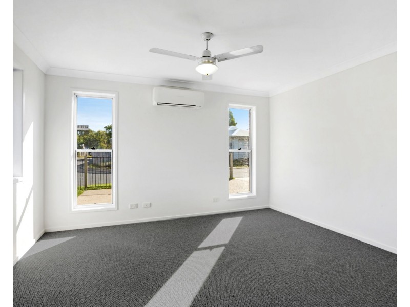 2 Sunbird Lane, Andergrove QLD 4740