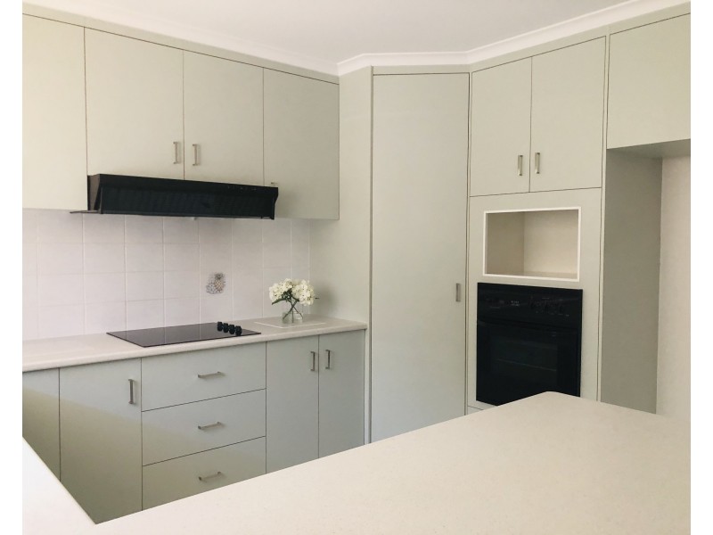 2/2 Sneyd Street, West Mackay QLD 4740