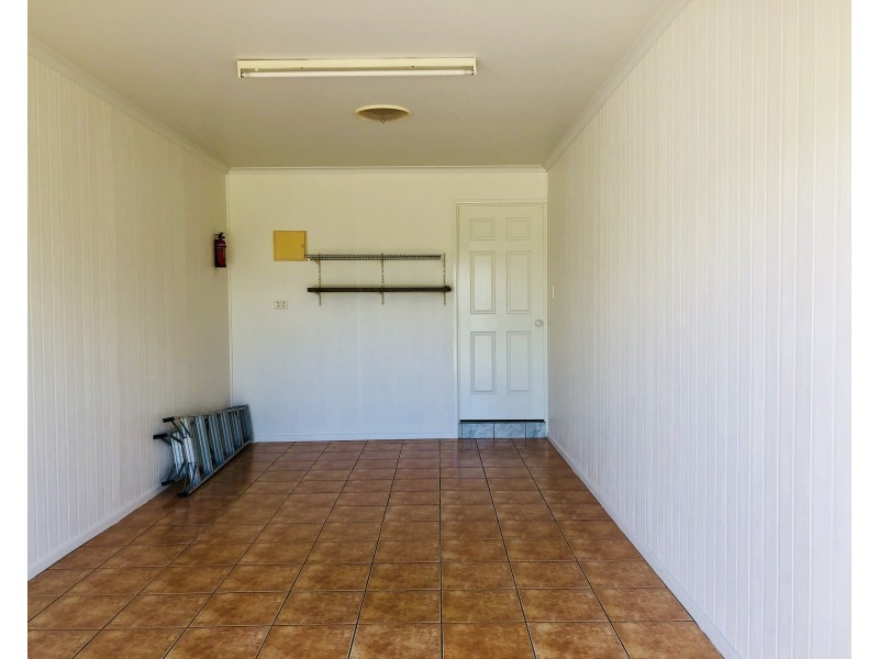 2/2 Sneyd Street, West Mackay QLD 4740