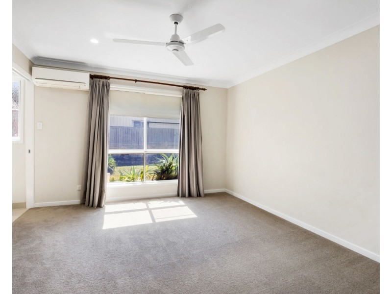 10 Jennifer Court, Bucasia QLD 4750