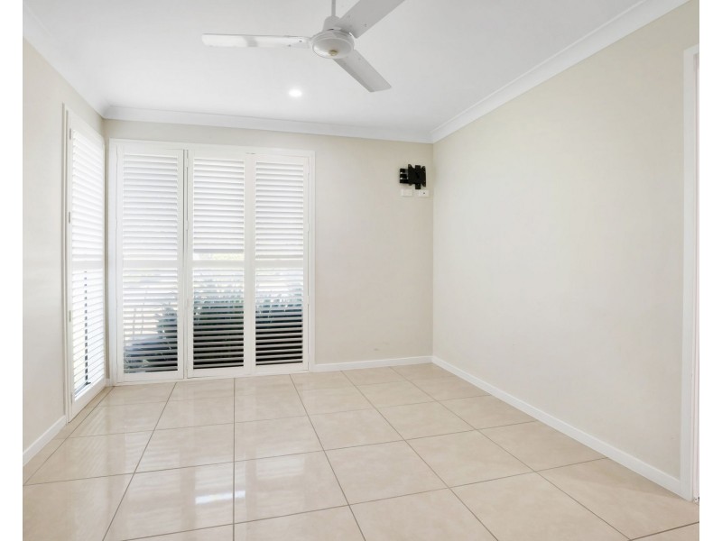 10 Jennifer Court, Bucasia QLD 4750