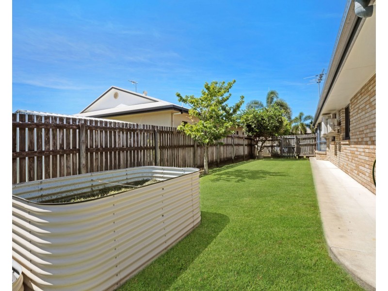 15 Salmon Court, Andergrove QLD 4740