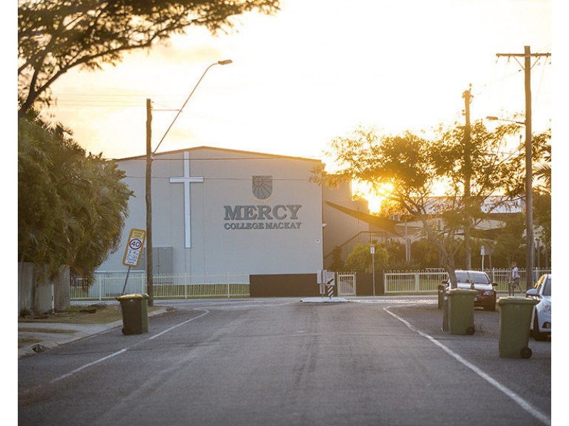 63 McKenney Street, South Mackay QLD 4740